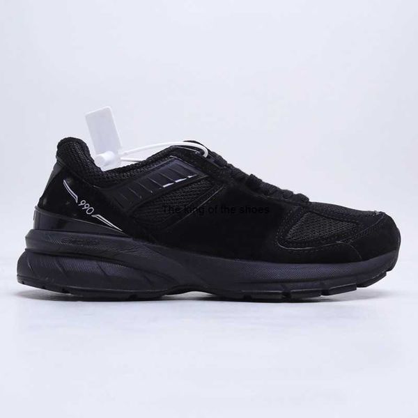 new m990 990 v5 designer skate shoes grey triple black men women sports low sneakers 3644
new m990 990 v5 designer skate shoes grey triple black men women sports low sneakers 3644