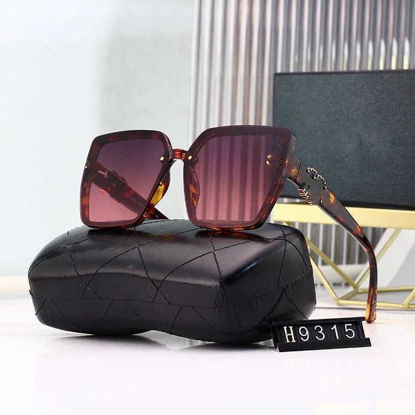 designer of new casual sunglasses women's glasses anti ultraviolet sunglasses tide, White;black
designer of new casual sunglasses women's glasses anti ultraviolet sunglasses tide, White;black