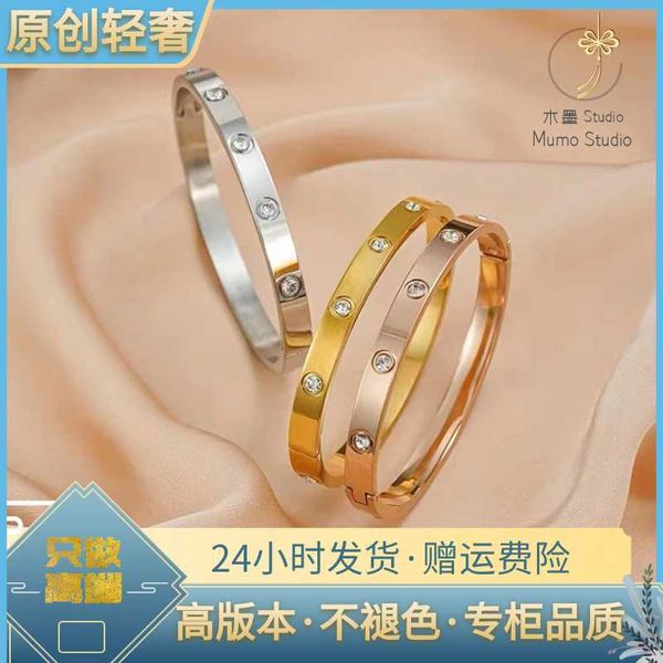 high version new diamond 18k rose gold carti same style bracelet for lovers colorless valentine's day luxury gift, Black
high version new diamond 18k rose gold carti same style bracelet for lovers colorless valentine's day luxury gift, Black