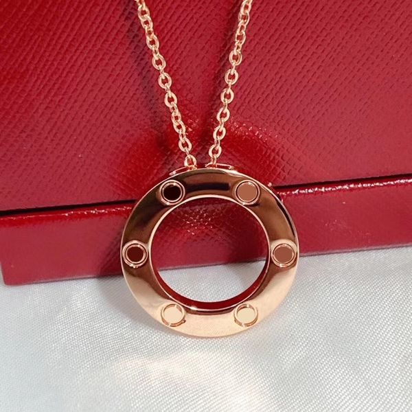 women round pendant necklaces loves yellow gold silver clavicle necklace fashion girls jewelry stainless steel rhinestone chain
women round pendant necklaces loves yellow gold silver clavicle necklace fashion girls jewelry stainless steel rhinestone chain