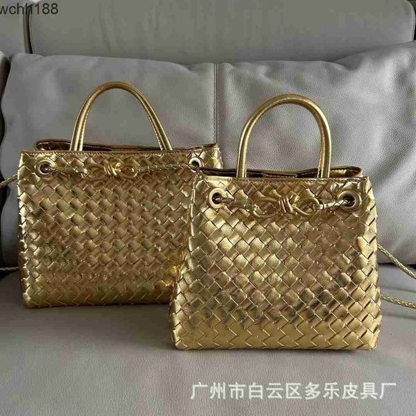 venetas bag bags tote andiamo 2023 designer tote handmade woven leather high-end large girl capacity single shoulder crossbody same model fi
venetas bag bags tote andiamo 2023 designer tote handmade woven leather high-end large girl capacity single shoulder crossbody same model fi