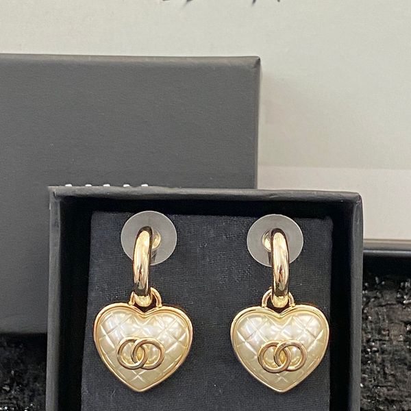 without boxes luxury designer earrings for women fashion earrings designer g letter stud retro ring pendant engagement earring for lady whol, Golden
without boxes luxury designer earrings for women fashion earrings designer g letter stud retro ring pendant engagement earring for lady whol, Golden