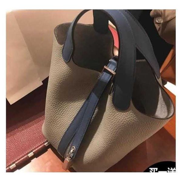 wholesale designer h ormes totes handbags brand 2023 new colored vegetable basket bag genuine leather womens litchi pattern one shoulder han
wholesale designer h ormes totes handbags brand 2023 new colored vegetable basket bag genuine leather womens litchi pattern one shoulder han