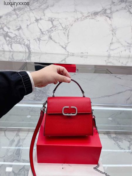 exquisite 22 designer bag lady purse v bags valentiino 2023 autumn and diamond winter mini hardware lock postman portable shoulder messenger
exquisite 22 designer bag lady purse v bags valentiino 2023 autumn and diamond winter mini hardware lock postman portable shoulder messenger