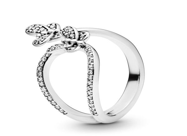 925 sterling silver sparkling butterfly open ring with logo and charmes original gift box cubic zirconia diamond wedding ring sets9331484, Slivery;golden
925 sterling silver sparkling butterfly open ring with logo and charmes original gift box cubic zirconia diamond wedding ring sets9331484, Slivery;golden