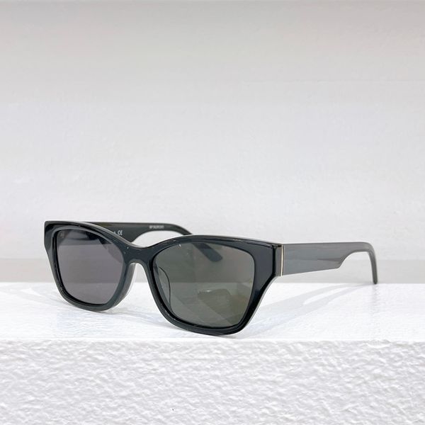sunglasses for optics men and women summer 11yv designers style anti-ultraviolet retro eyewear full frame with box, White;black
sunglasses for optics men and women summer 11yv designers style anti-ultraviolet retro eyewear full frame with box, White;black