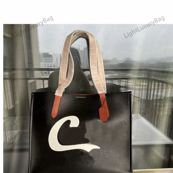 desugners full leather high capacity relay tote bag designer single shoulder bags horizontal and vertical mommy bag 230510
desugners full leather high capacity relay tote bag designer single shoulder bags horizontal and vertical mommy bag 230510