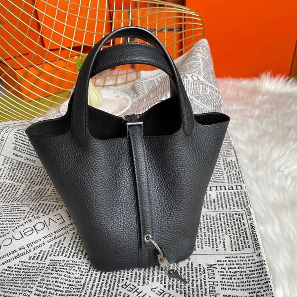 wholesale designer h ormes totes handbags family's new vegetable basket bag tc leather portable bucket women's litchi pattern hand
wholesale designer h ormes totes handbags family's new vegetable basket bag tc leather portable bucket women's litchi pattern hand