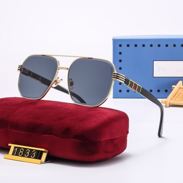 classic fashion glasses designers mens sunglasses for women designer sunglasses men adumbral triomphe quay matching style designer sunglasse, White;black
classic fashion glasses designers mens sunglasses for women designer sunglasses men adumbral triomphe quay matching style designer sunglasse, White;black