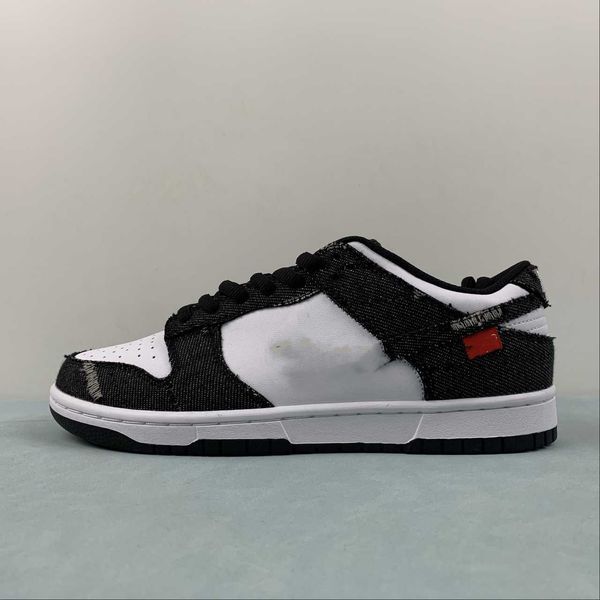dunks low basketball shoes denim black white outdoor running sports sneakers shoes with original box
dunks low basketball shoes denim black white outdoor running sports sneakers shoes with original box