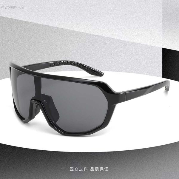 designer sunglasses for women mens sunglasses men fashion outdoor classic style belt eyewear goggles polarizing sport driving multiple style, White;black
designer sunglasses for women mens sunglasses men fashion outdoor classic style belt eyewear goggles polarizing sport driving multiple style, White;black