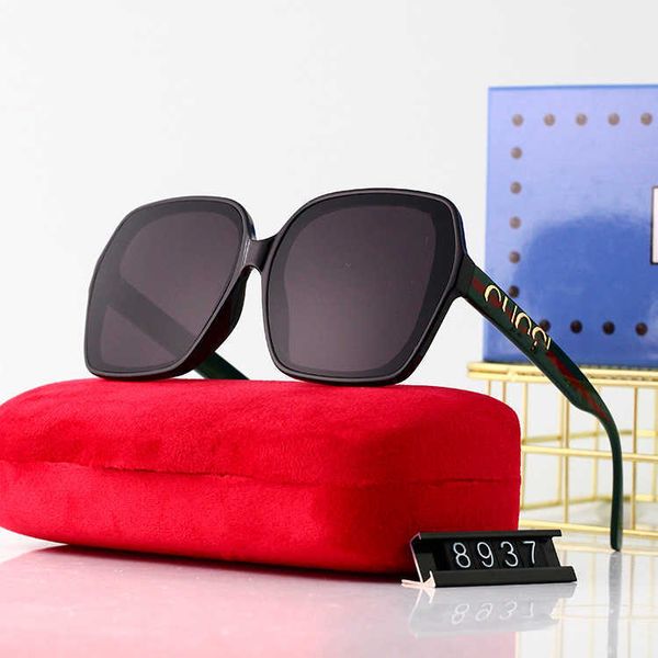 wholesale of sunglasses new large frame women's fashion same sunglasses for men and women, White;black
wholesale of sunglasses new large frame women's fashion same sunglasses for men and women, White;black