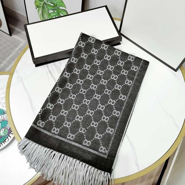 fashion men's and women's designer scarf luxury letter cashmere scarves classic simplicity soft touch autumn and winter models war, Blue;gray
fashion men's and women's designer scarf luxury letter cashmere scarves classic simplicity soft touch autumn and winter models war, Blue;gray