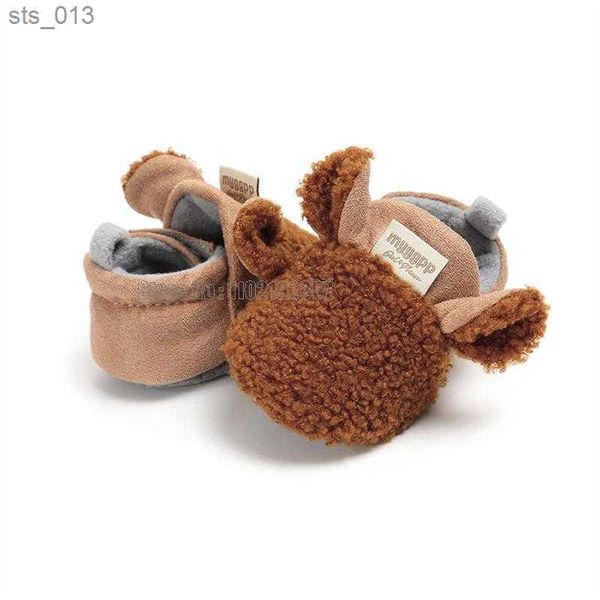 brand toddler newborn baby crawling boy girl lamb slippers prewalker trainers fur winter animal ears first walker baby shoes l230518
brand toddler newborn baby crawling boy girl lamb slippers prewalker trainers fur winter animal ears first walker baby shoes l230518