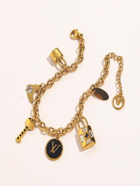 2022 new fashionable classic bracelets women bangle 18k gold plated stainless steel crystal lovers gift wristband cuff chain desig7321298, Black
2022 new fashionable classic bracelets women bangle 18k gold plated stainless steel crystal lovers gift wristband cuff chain desig7321298, Black