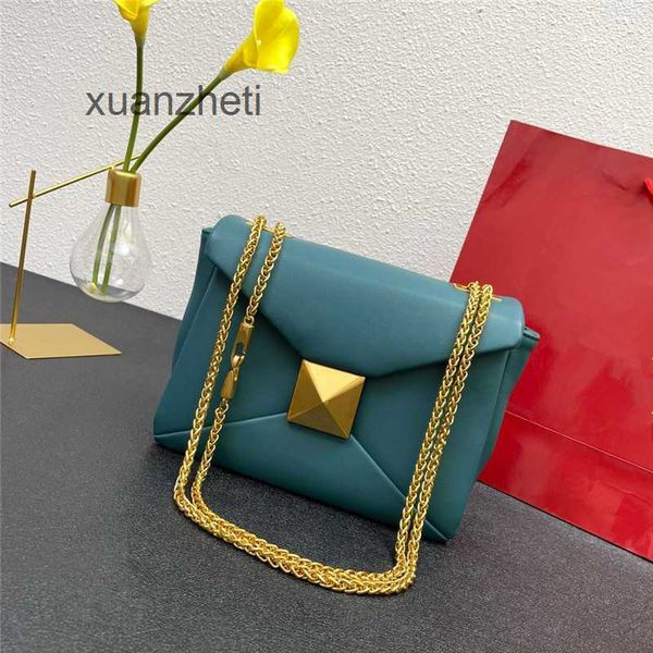crossbody women bags valentino beach designer luxury handbag bag bag handbags new style large rivet capacity small fashionable portable hand
crossbody women bags valentino beach designer luxury handbag bag bag handbags new style large rivet capacity small fashionable portable hand