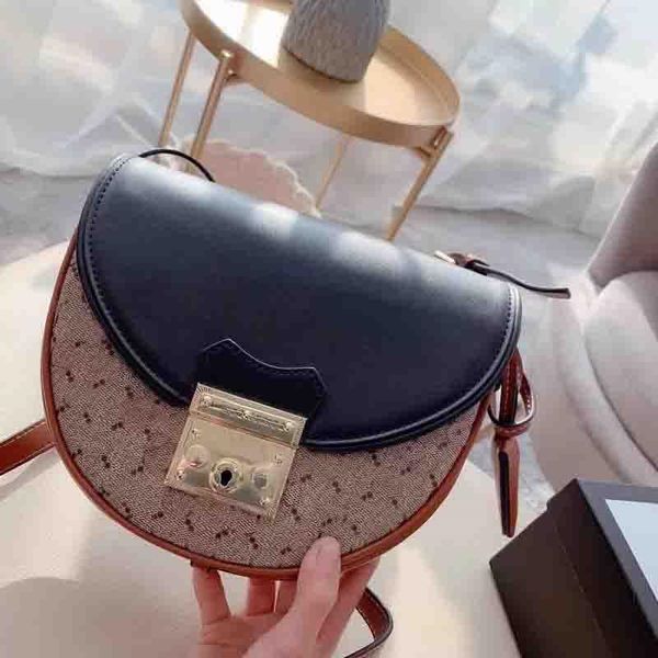 classic quality cross g body high designer bag purse handbags bags wallets handbag totes s-lock chain double padlock crossbodys purses hcen
classic quality cross g body high designer bag purse handbags bags wallets handbag totes s-lock chain double padlock crossbodys purses hcen