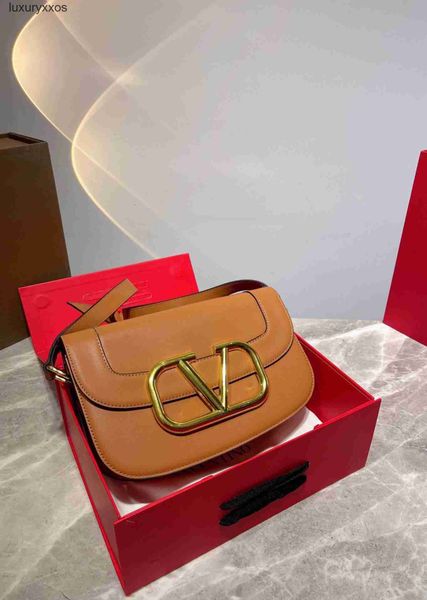 valentiino bags shoulder bag lady purse valentiino 2023 bags 22 designer fashion v hardware saddle tofu single straddle female handbag fdwx
valentiino bags shoulder bag lady purse valentiino 2023 bags 22 designer fashion v hardware saddle tofu single straddle female handbag fdwx