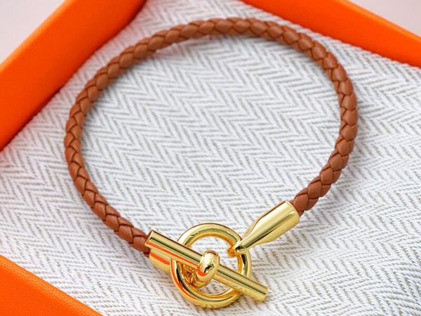 5a charm bracelets hm genuine leather short strap bracelet in brown for women with dust bag box size 16-21 fendave, Golden;silver
5a charm bracelets hm genuine leather short strap bracelet in brown for women with dust bag box size 16-21 fendave, Golden;silver