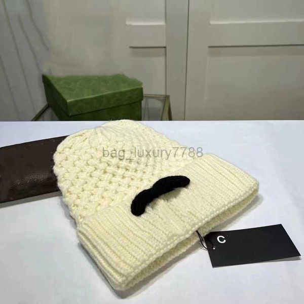 Beanie Designer Brand Urinal Men's Hat Women's Autumn and Winter New G-letter Outdoor Fashion Trend Retro Warm Keeping V Bonnet Designer
Beanie Designer Brand Urinal Men's Hat Women's Autumn and Winter New G-letter Outdoor Fashion Trend Retro Warm Keeping V Bonnet Designer