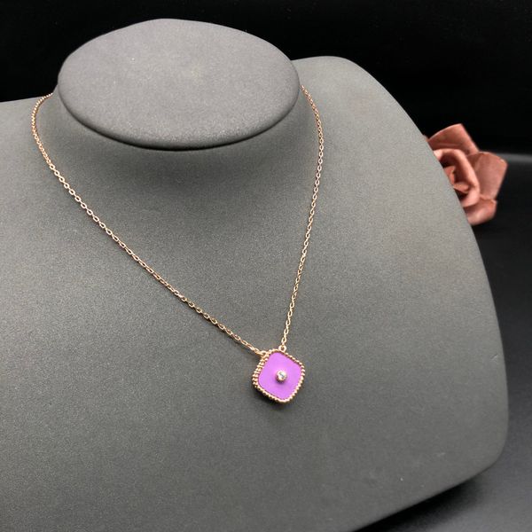 luxury designer necklace pendant necklaces clover for womens fashion designers brand jewelry highly quality fine craft white damond, Silver
luxury designer necklace pendant necklaces clover for womens fashion designers brand jewelry highly quality fine craft white damond, Silver