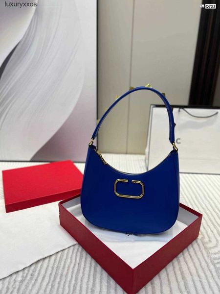 with designer valentiino 2023 bag v lady purse rivet under armpit handbag fashionable simple bags shoulder women notm
with designer valentiino 2023 bag v lady purse rivet under armpit handbag fashionable simple bags shoulder women notm