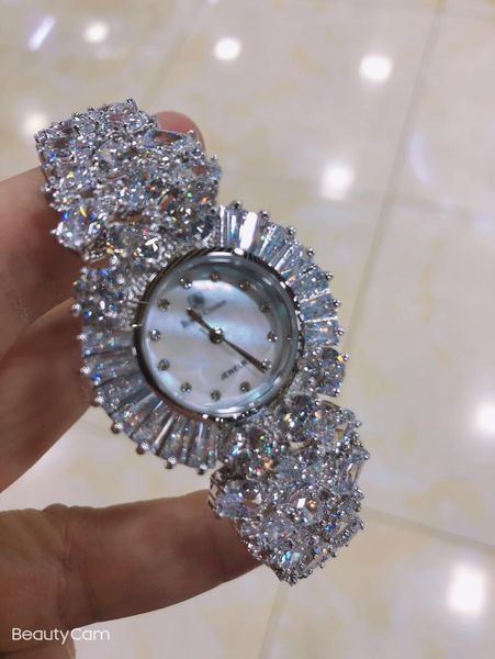 bangle good qualtiy aaa zircon elements leaf austrian crystal bracelet watch for wedding party fashion jewelry made with wholesale, Black
bangle good qualtiy aaa zircon elements leaf austrian crystal bracelet watch for wedding party fashion jewelry made with wholesale, Black