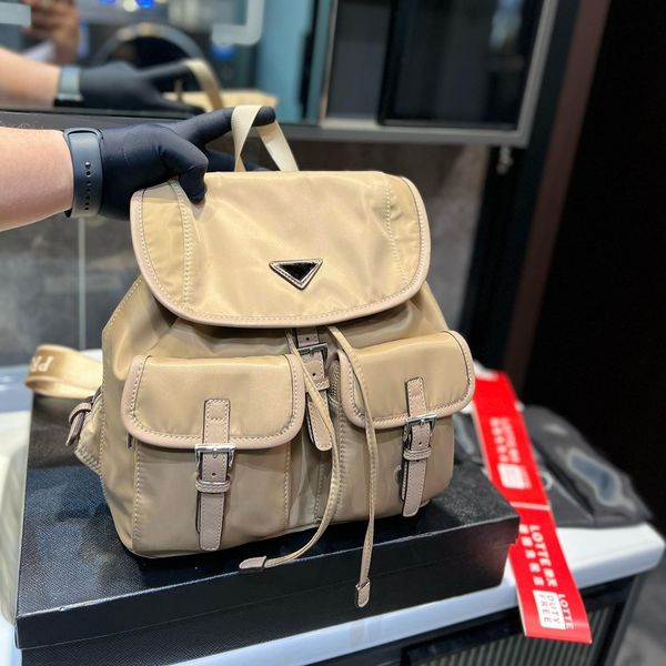 designer backpack luxury bookbag large capacity luggage the tote bag travel bags fashion handbag bookbags
designer backpack luxury bookbag large capacity luggage the tote bag travel bags fashion handbag bookbags