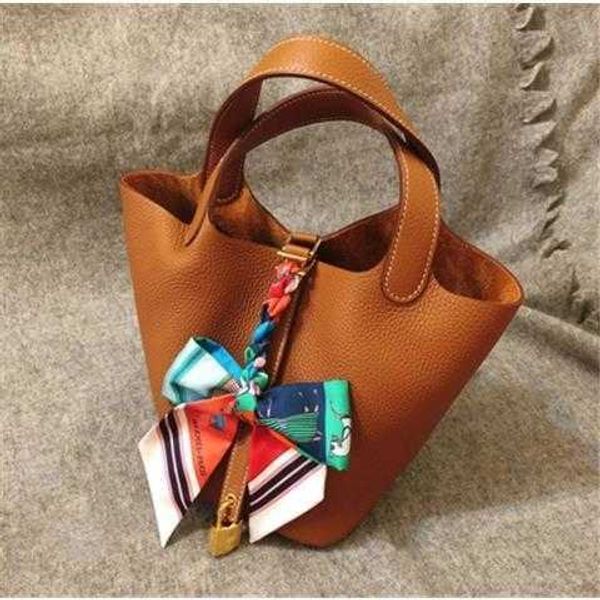 wholesale designer h ormes totes handbags vegetable basket bag new leather women's trendy and versatile large capacity cowhide fashiona
wholesale designer h ormes totes handbags vegetable basket bag new leather women's trendy and versatile large capacity cowhide fashiona