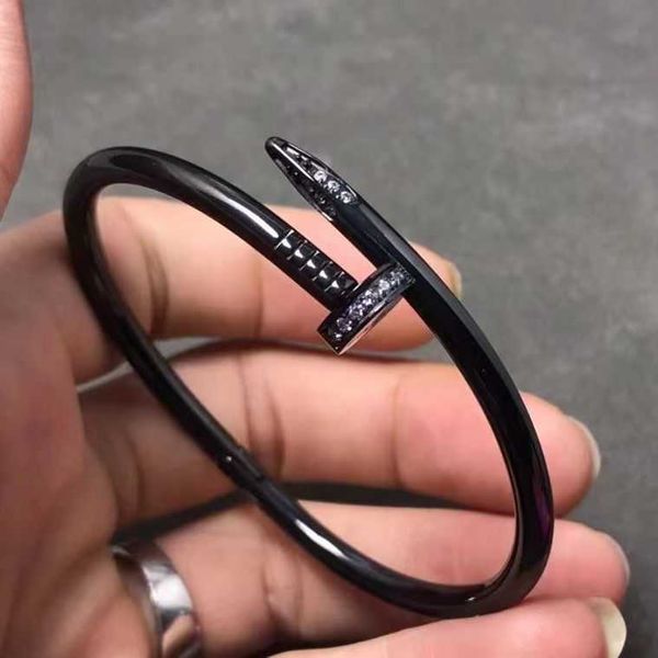 selling funds stars' same style clip nail with drill sterling silver lovers bracelet tiktok net red fashion personality men and women&#, Black
selling funds stars' same style clip nail with drill sterling silver lovers bracelet tiktok net red fashion personality men and women&#, Black