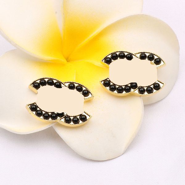 20style 18k gold plated double letter stud classic retro women luxury brand designer letters earrings pearl crystal rhinestone wedding party, Golden;silver
20style 18k gold plated double letter stud classic retro women luxury brand designer letters earrings pearl crystal rhinestone wedding party, Golden;silver
