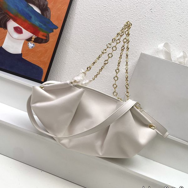new designer chain clouds bag ladies shoulder bag fashion underarm bag leather luxury soft handbag crossbody bag 2023
new designer chain clouds bag ladies shoulder bag fashion underarm bag leather luxury soft handbag crossbody bag 2023