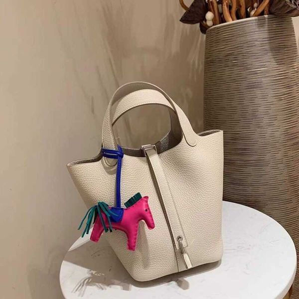 wholesale designer h ormes totes handbags home vegetable basket bag women tc cowhide lychee pattern handbag handmade wax line bucket large c
wholesale designer h ormes totes handbags home vegetable basket bag women tc cowhide lychee pattern handbag handmade wax line bucket large c