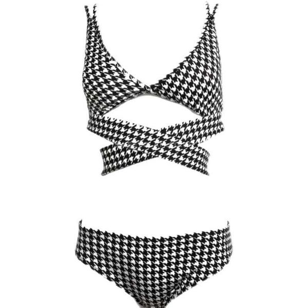 bikini swimsuit women's summer split bikini three point v-neck show chest small chest gather new, White;black
bikini swimsuit women's summer split bikini three point v-neck show chest small chest gather new, White;black