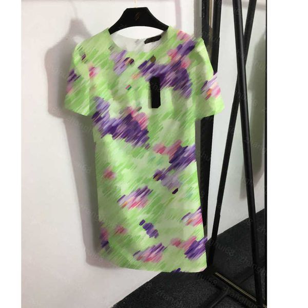 23ss summer dresses women dress womens designer clothing heavy sequin studded beaded flower print round neck short-sleeved dress womens clot, Black;gray
23ss summer dresses women dress womens designer clothing heavy sequin studded beaded flower print round neck short-sleeved dress womens clot, Black;gray