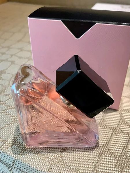 designer perfume for women 90ml paradoxe eau de parfum lady body mist good smell long time leveing frangrace fast ship
designer perfume for women 90ml paradoxe eau de parfum lady body mist good smell long time leveing frangrace fast ship