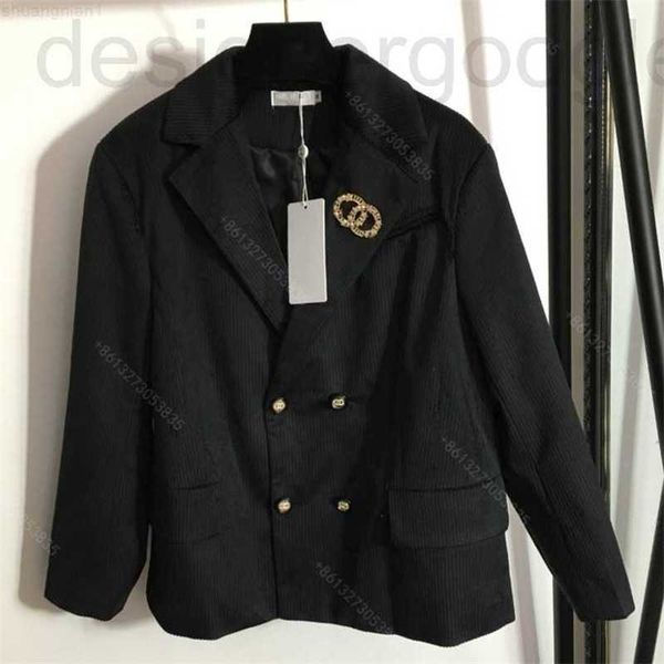 women's jackets designer designer women jacket coat brooch corduroy striped high-end long sleeve jackets waist cc brand casual clothes, Black;brown
women's jackets designer designer women jacket coat brooch corduroy striped high-end long sleeve jackets waist cc brand casual clothes, Black;brown