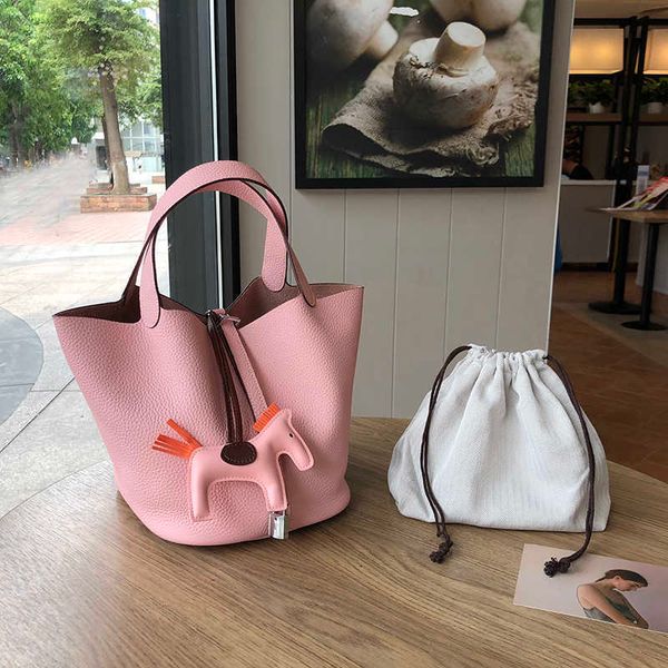 wholesale designer h ormes totes handbags new pink leather vegetable basket bag pure cow casual bucket handbag women's soft have logo
wholesale designer h ormes totes handbags new pink leather vegetable basket bag pure cow casual bucket handbag women's soft have logo