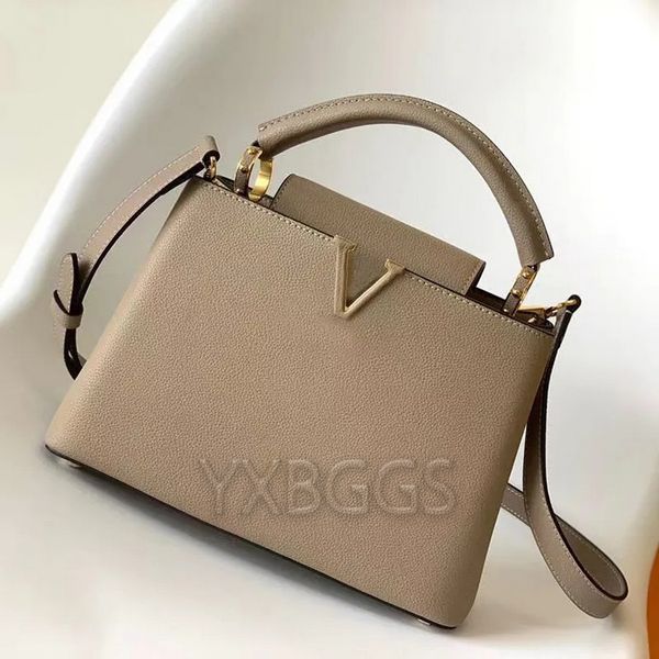 designers original style quality genuine leather v lock presbyopia totes portable female handbag shoulder bags handbags with box
designers original style quality genuine leather v lock presbyopia totes portable female handbag shoulder bags handbags with box