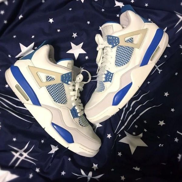 new 23ss ump university blue jumpman mens basketball shoes men women white metallic purple black cat bred shimmer cactus designer mens womne
new 23ss ump university blue jumpman mens basketball shoes men women white metallic purple black cat bred shimmer cactus designer mens womne