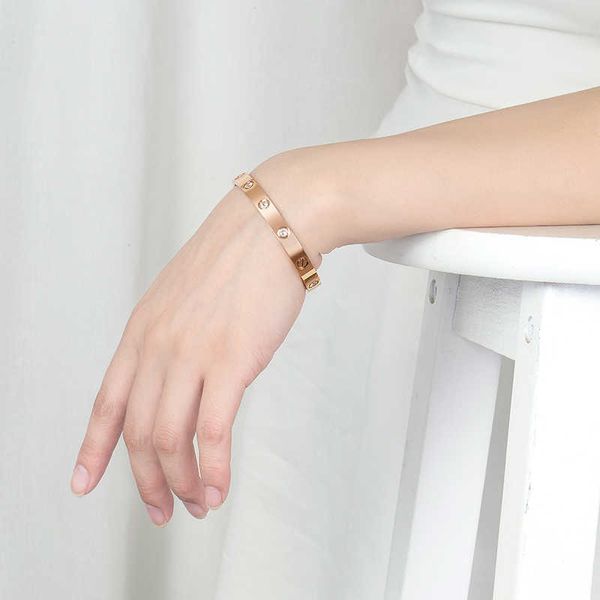 original designer bracelet female 18k rose gold sterling silver couple bracelet net red light luxury exquisite ins minor colorless girlfrien, Black
original designer bracelet female 18k rose gold sterling silver couple bracelet net red light luxury exquisite ins minor colorless girlfrien, Black