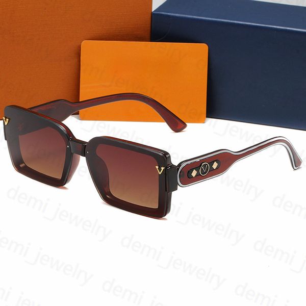 brand designer sunglass fashion sunglasses women men sun glass print goggle adumbral 5 color option eyeglasses, White;black
brand designer sunglass fashion sunglasses women men sun glass print goggle adumbral 5 color option eyeglasses, White;black