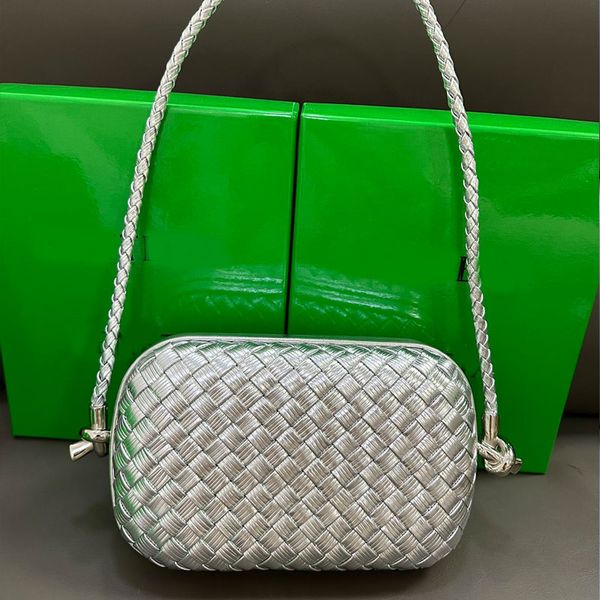 dinner bag plain woven handbag flap designer hobo shoulder bags cowhide genuine leather brass knot hardware lady hand bags pouch
dinner bag plain woven handbag flap designer hobo shoulder bags cowhide genuine leather brass knot hardware lady hand bags pouch