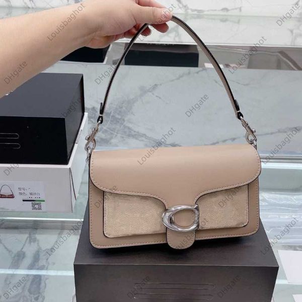 designer fashion classic jacquard fabric stylepolished pebble grain leather tabby 26 shoulder bag gold-tone lettering armpit bags
designer fashion classic jacquard fabric stylepolished pebble grain leather tabby 26 shoulder bag gold-tone lettering armpit bags