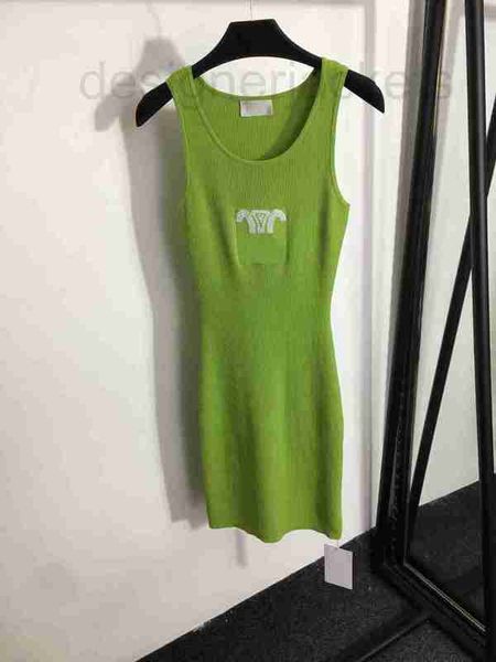 urban dresses designer 2023 women summer knit dress with crystal letter pattern crop viscose tank clothing high end elasticity slim bodycon, White;black
urban dresses designer 2023 women summer knit dress with crystal letter pattern crop viscose tank clothing high end elasticity slim bodycon, White;black