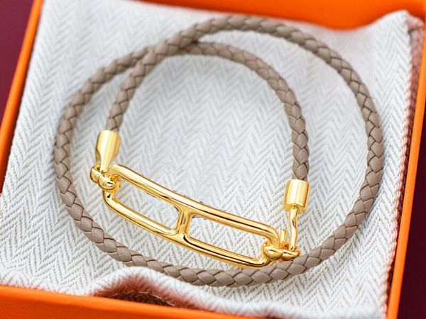 5a charm bracelets hm genuine leather strap bracelet in dark grey color for women with dust bag box size 16-21 fendave, Golden;silver
5a charm bracelets hm genuine leather strap bracelet in dark grey color for women with dust bag box size 16-21 fendave, Golden;silver