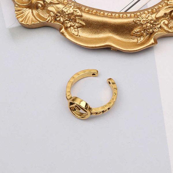 f family's new fashion letter open chain geometric metal minimalist style temperament ring, Silver
f family's new fashion letter open chain geometric metal minimalist style temperament ring, Silver