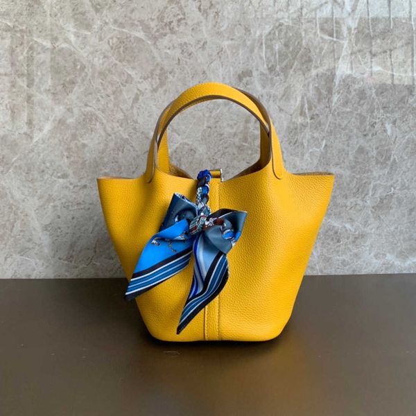 wholesale designer h ormes totes handbags vegetable basket bag 18cm22 amber yellow 9d gold and silver buckle hand sewn wax thread tc large c
wholesale designer h ormes totes handbags vegetable basket bag 18cm22 amber yellow 9d gold and silver buckle hand sewn wax thread tc large c