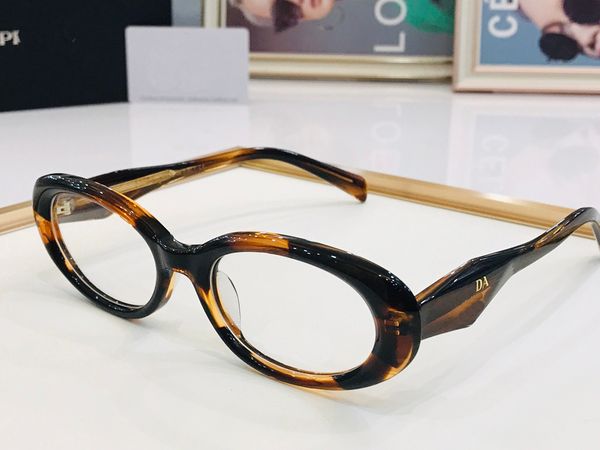 luxe sunglasses designer women fashion full frame sun glasses vintage ladies goggles for female and men, White;black
luxe sunglasses designer women fashion full frame sun glasses vintage ladies goggles for female and men, White;black