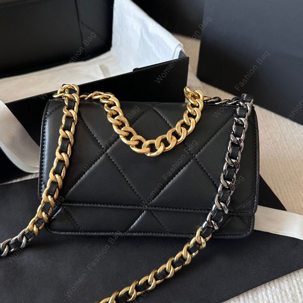 fashion woc designer shoulder bag flap chain bags cross body cowhide leather designers crossbody bag women luxury letter purse phone wallet
fashion woc designer shoulder bag flap chain bags cross body cowhide leather designers crossbody bag women luxury letter purse phone wallet